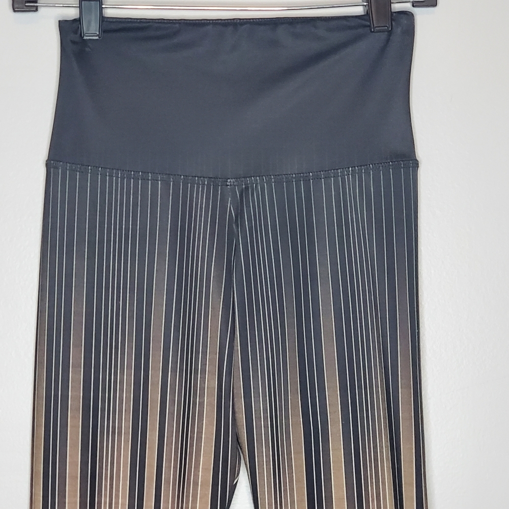 Onzie flow pure barre leggings ombre black gold tan white size small medium‎ - Picture 2 of 8